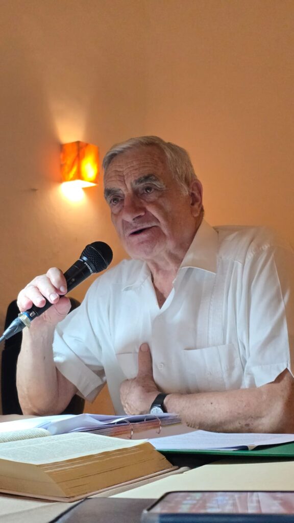 Ejercicios a un grupo de sacerdotes de Mérida, Yucatán